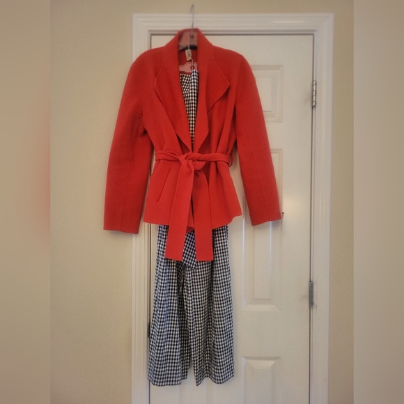 Club Monaco Strapless jumper. - Picture 2 of 2